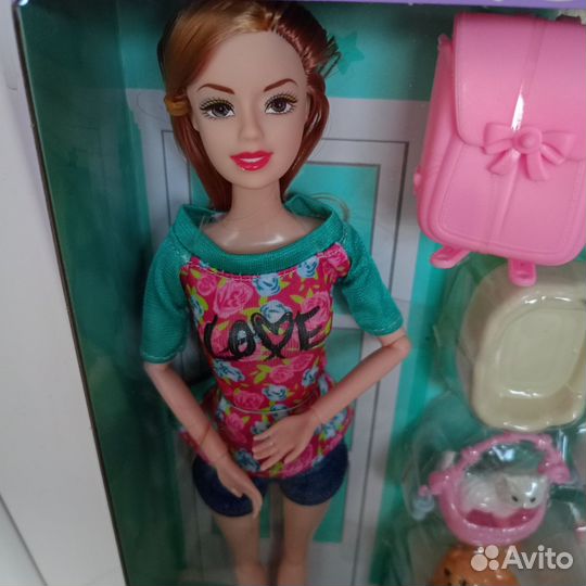 Кукла Барби