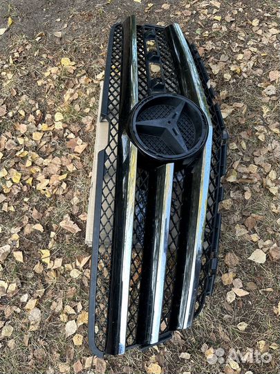 Решетка радиатора mercedes w251