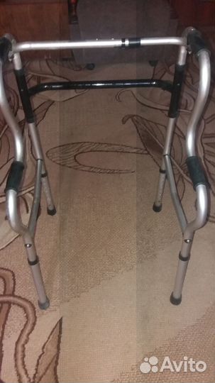 Продам ходунки