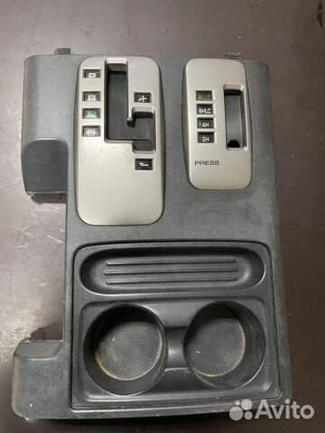 Консоль салона Pajero