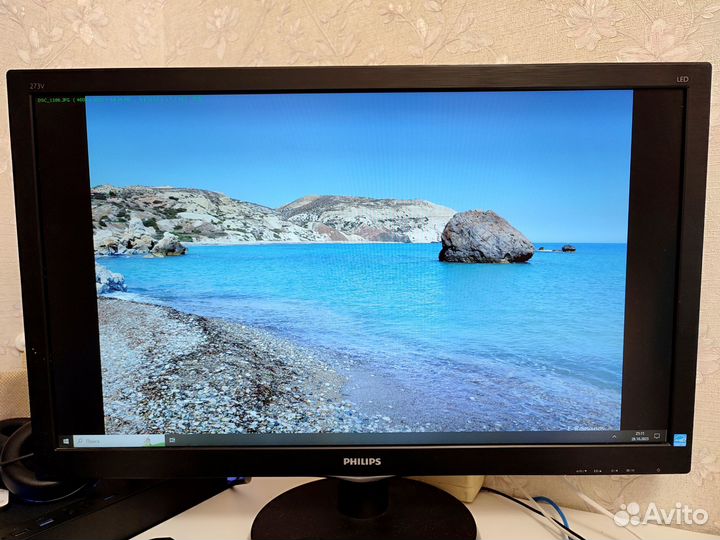 Монитор Philips 27 273v5l