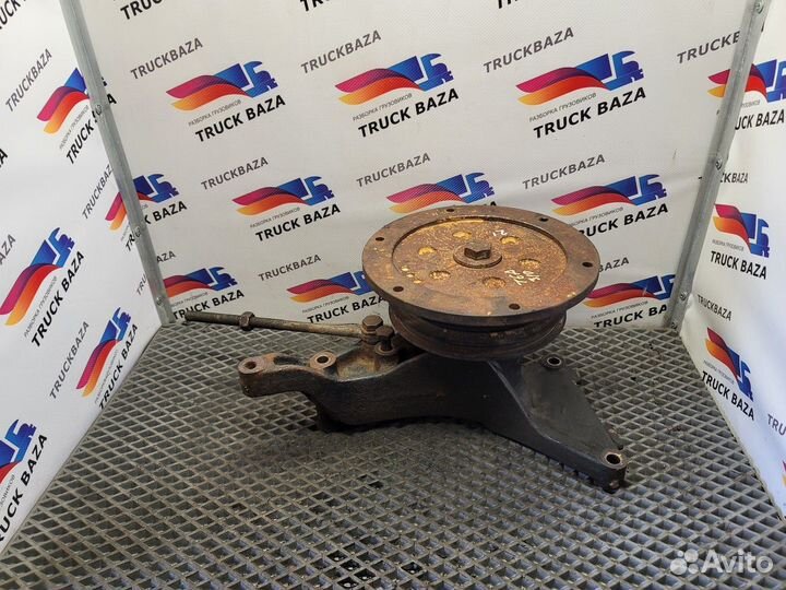 Кронштейн термомуфты Man F2000