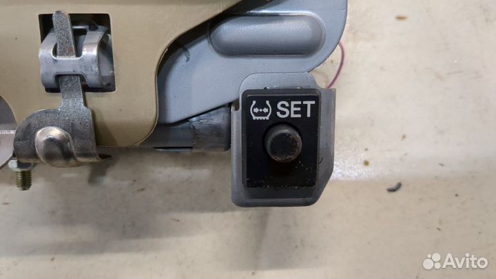 Подушка безопасности коленная Toyota Highlander 2, 2013