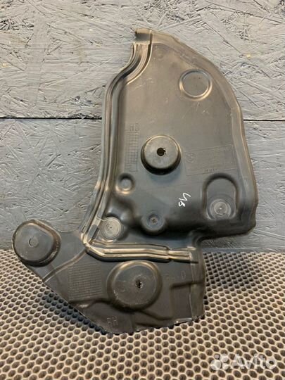 Пластик моторного отсека правый Bmw X7 G07 M-pack