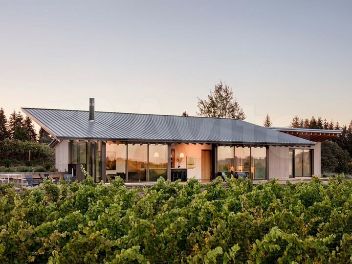 Дом 103 м² на участке 6 га