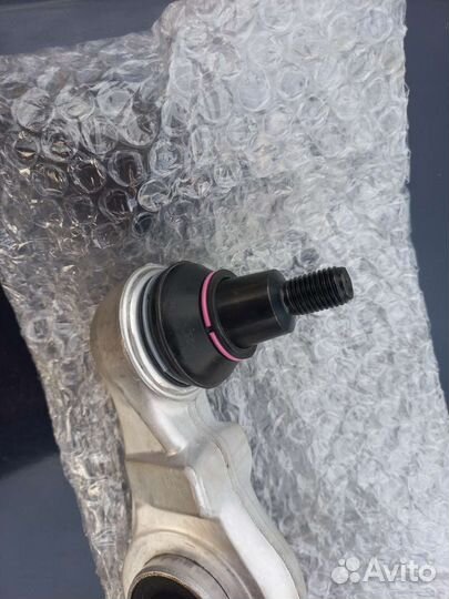 Рычаги передние нижние passat