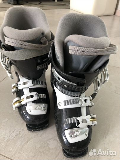 Горнолыжные ботинки Nordica