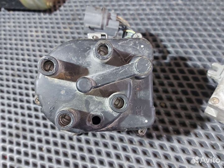 Трамблер для Хонда CR-V 1 I RD1 2.0 B20B3