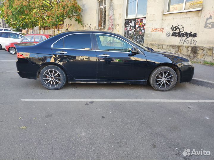 Honda Accord 2.0 AT, 2002, 365 500 км