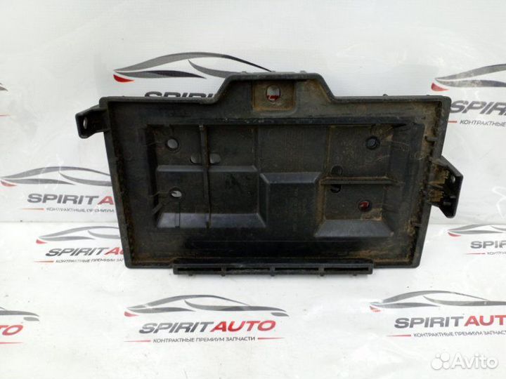 Подставка под аккумулятор Kia Mohave 1 2008-2019