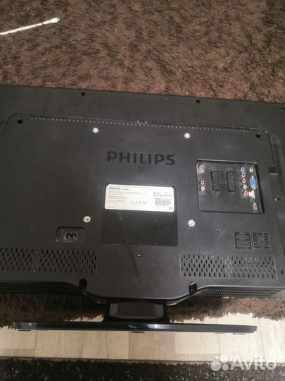 Телевизор Philips 32 дюйма