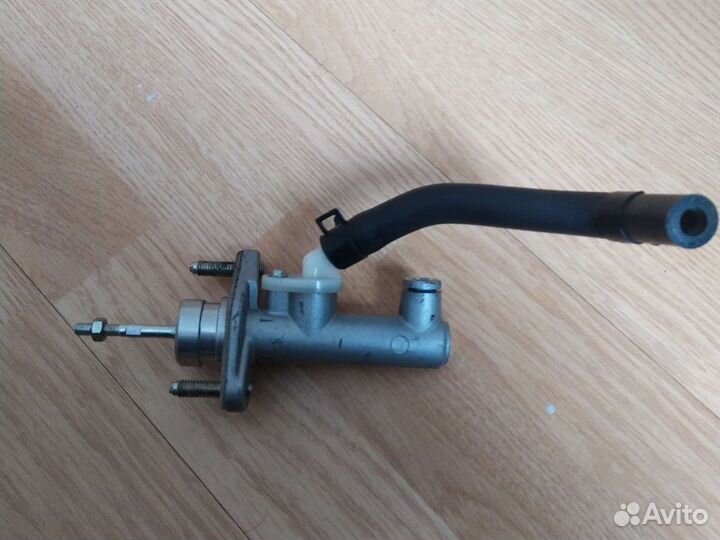 Цилиндр сцепления киа маджентис