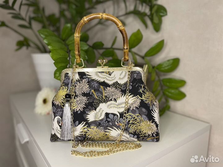 Сумка женская винтажная новая через плечо