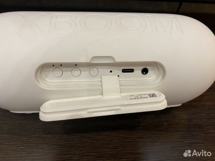 Беспроводная акустика LG xboom Go PL5W White