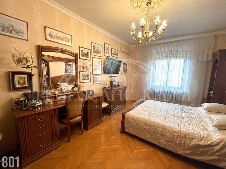 3-к. квартира, 75 м², 3/3 эт.