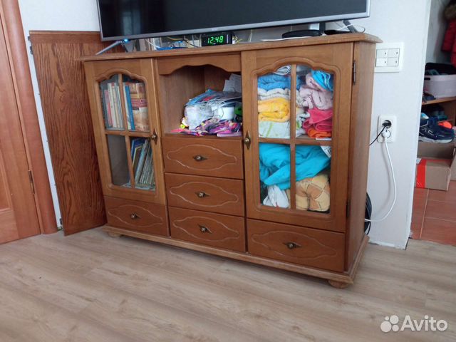 Тумба под тв из массива дуба