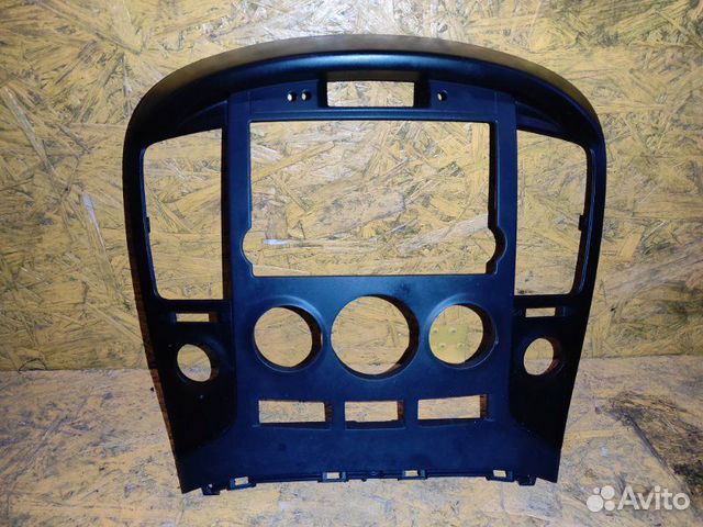 Накладка в торпедо Hyundai H1 (Starex) TQ D4CB