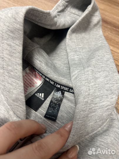 Спортивный костюм adidas для девочек 140-146