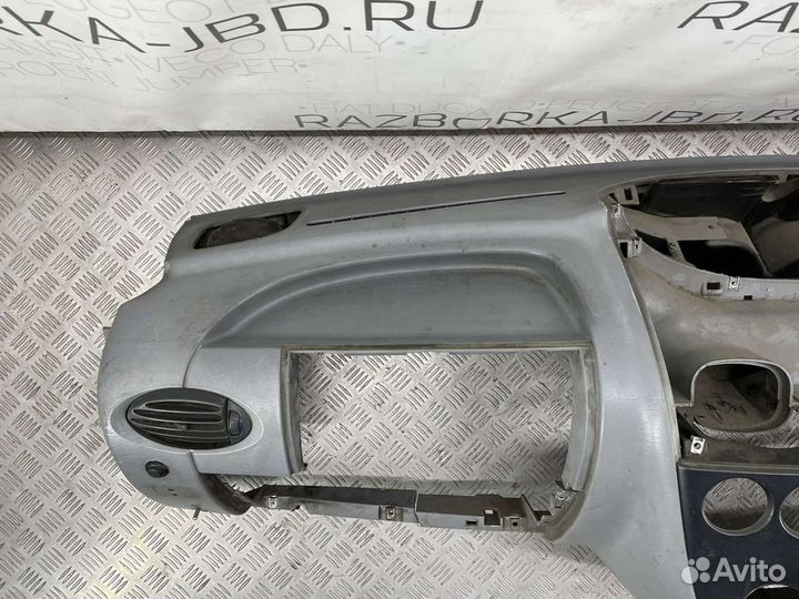 Торпедо и пластик салона LDV Maxus 00-20