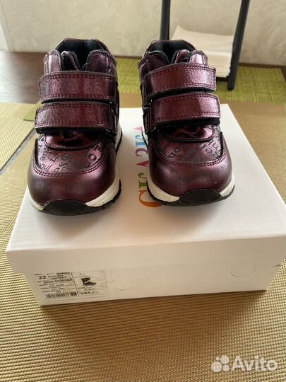 Ботинки для девочки