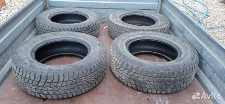 Toyo Winter Tranpath S1 225/70 R16