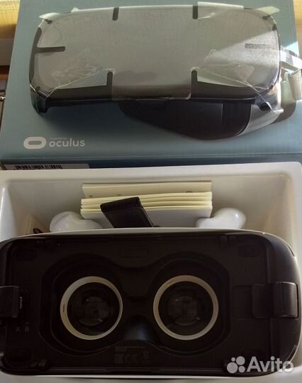 Очки виртуальной реальности samsung gear vr