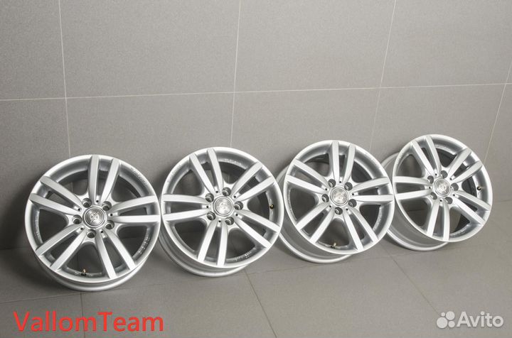 Лот M818758 Фирменные 16-е диски team sparco