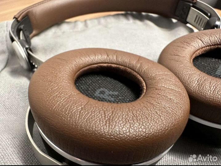 Наушники Beyerdynamic Aventho Wired