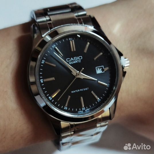Часы Casio Quartz