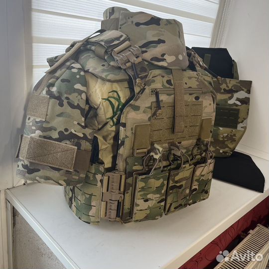 Бронежилет плитник комплект новый