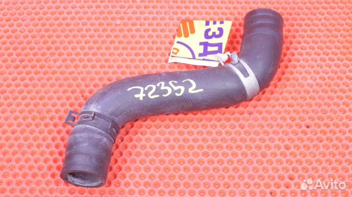 Патрубок радиатора верхний Nissan Elgrand UA-NE51