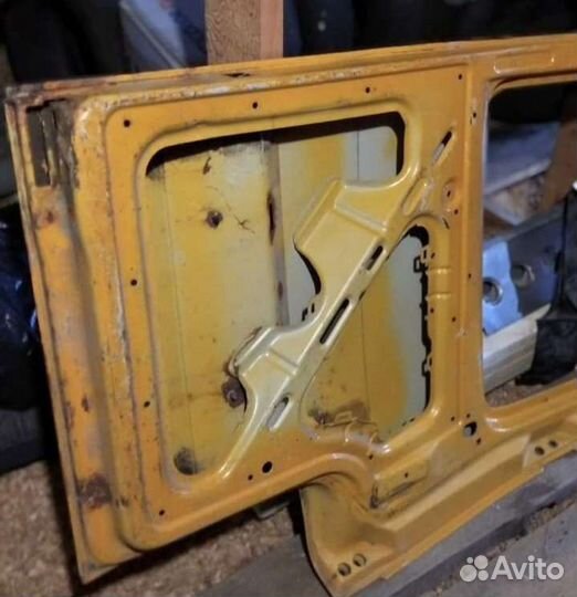 Дверь задняя распашная на Volkswagen T4