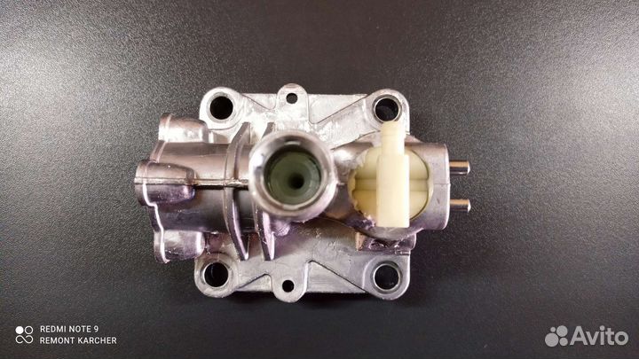 Крышка помпы для моек Karcher K5