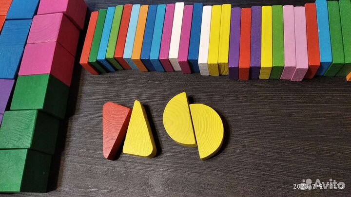 Детские цветные кубики