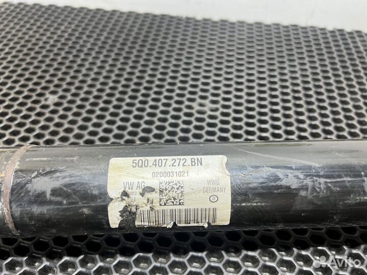 Привод передний правый Skoda Octavia A7 1.4 Audi