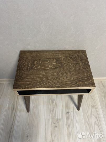 Тумба прикроватная