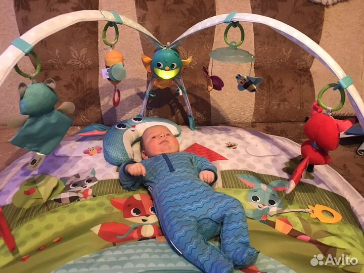 Развивающий коврик tiny love