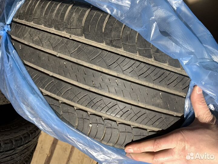 Michelin Pilot Exalto 235/55 R19