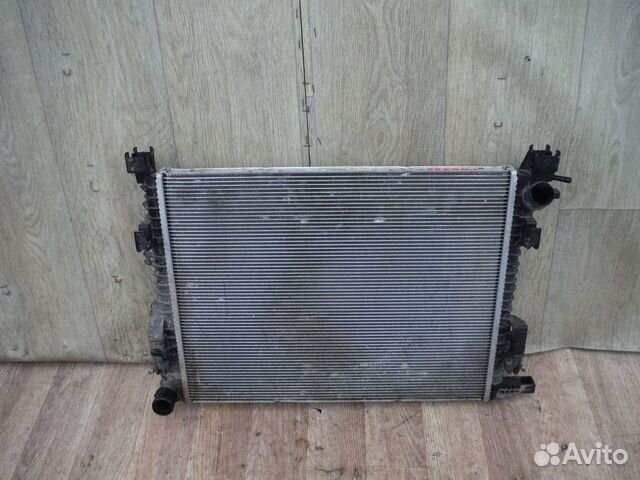 Радиатор охлаждения Renault Arkana 2019