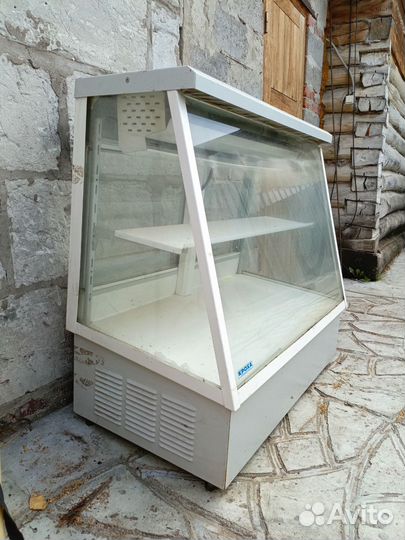 Холодильная витрина бу