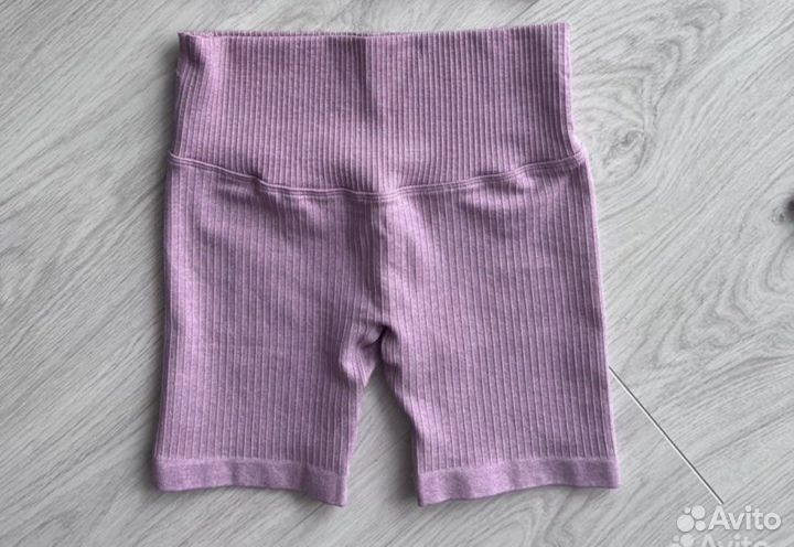 Костюм женский (топ+шорты)