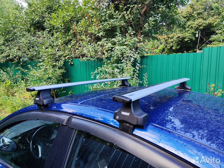 Багажник Thule Wingbar, крепеж и набор ключей