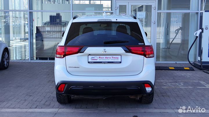 Mitsubishi Outlander 2.0 CVT, 2020, 34 682 км