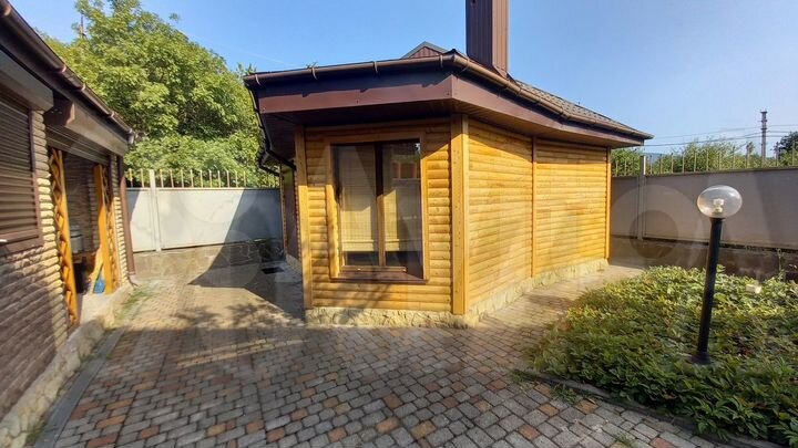 Дом 150 м² на участке 7 сот.