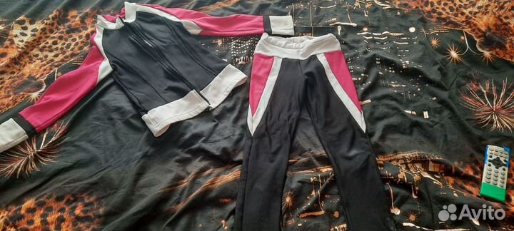 Костюм для занятий фигурным катанием