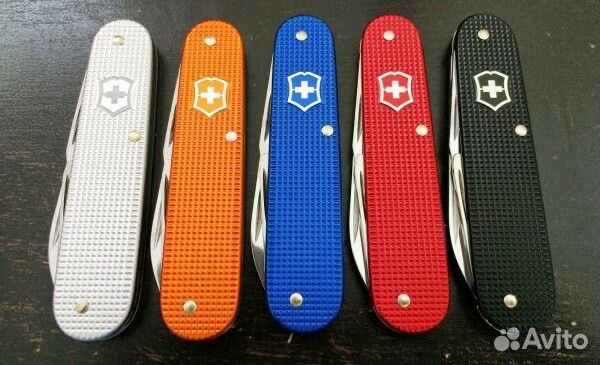 Ножи Victorinox Cadet LE12 лот 