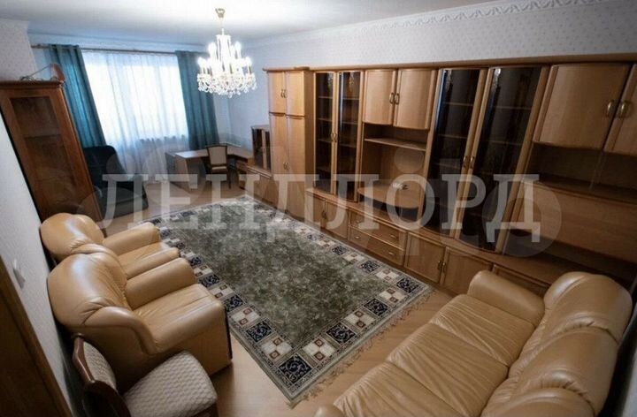 4-к. квартира, 171 м², 4/10 эт.
