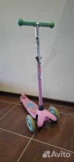 Самокат детский трехколесный