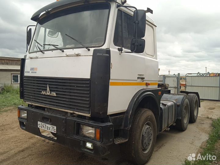 МАЗ 6422А8-330, 2009