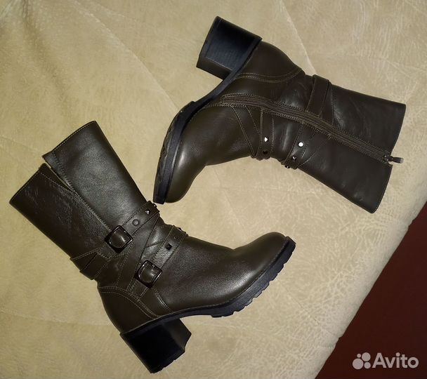 Новые зимние кожаные полусапожки 39р